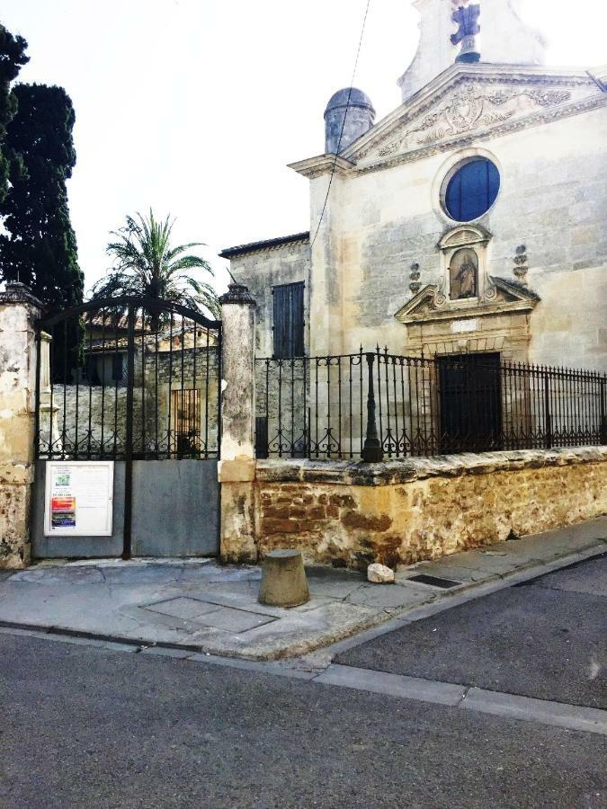 Au Coeur Des Remparts Aigues-Mortes Exterior foto